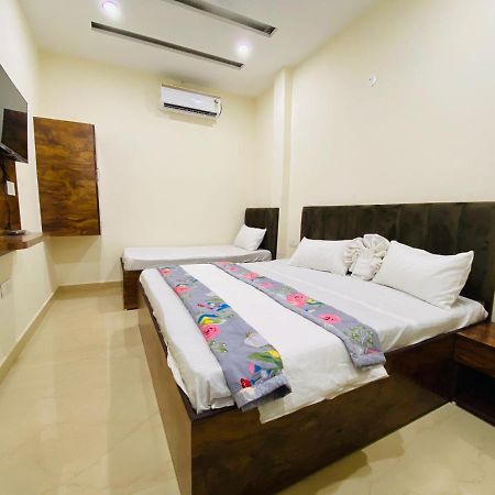 Naman Homestay Amritsar Exteriör bild