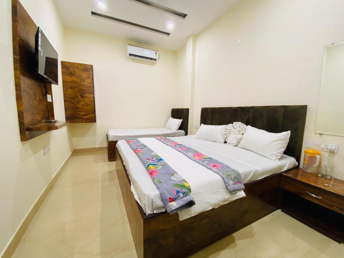Naman Homestay Amritsar Exteriör bild