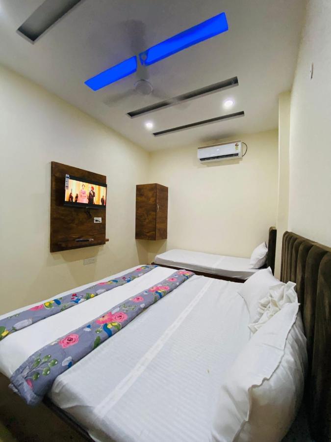 Naman Homestay Amritsar Exteriör bild