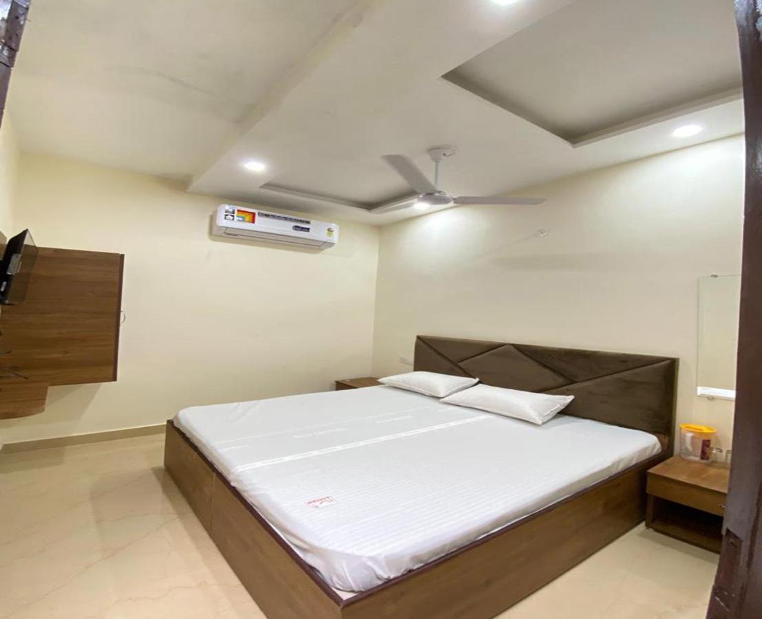 Naman Homestay Amritsar Exteriör bild