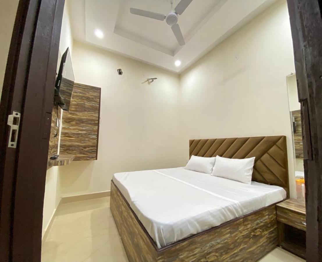 Naman Homestay Amritsar Exteriör bild